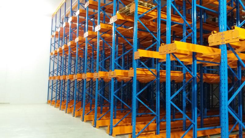 Estrutura automatizada Tipo Shuttle
